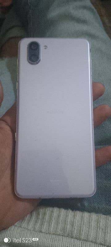 Aquos r3 1