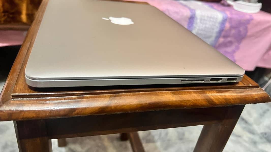 2015 Macbook pro 13-inch-Early Edition 1