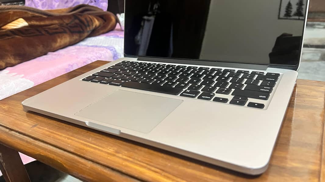 2015 Macbook pro 13-inch-Early Edition 3