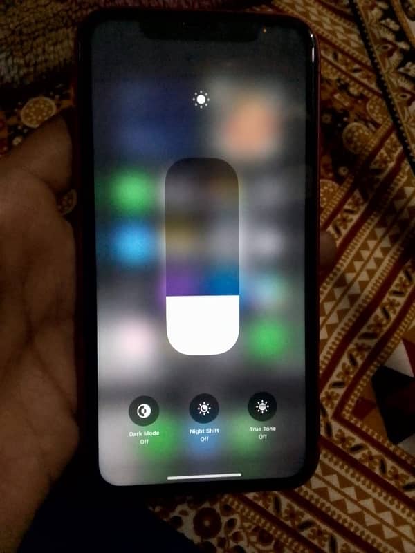 iphone 11 factory unlock 64 gb only phone no exchange condtion 10/9 1