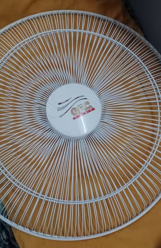 GFC Wall Bracket Fan Super Delux 18 Inch 4