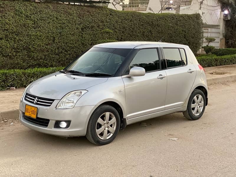 Suzuki Swift 2015 model Almost genuine 1