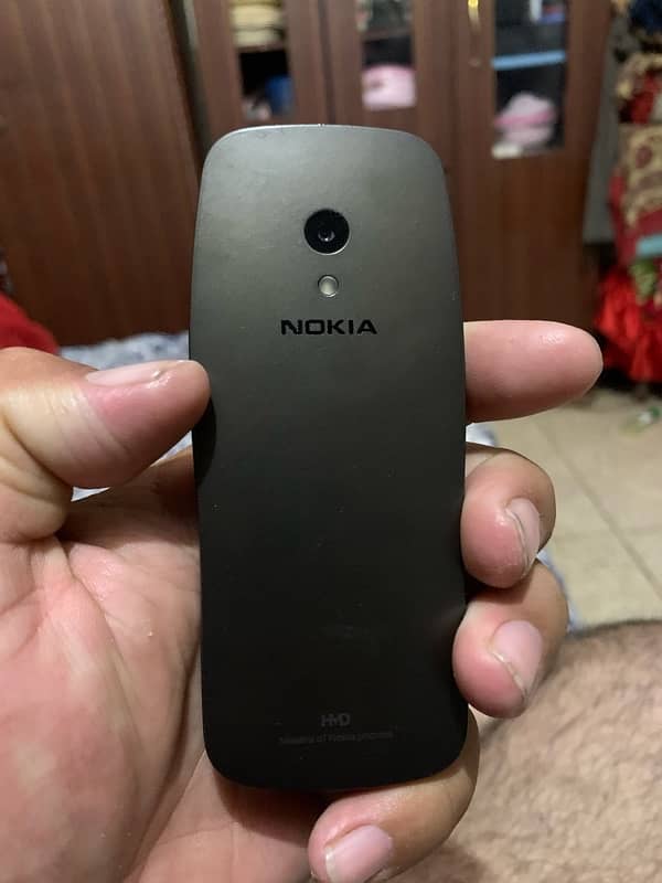 Nokia 3210 1