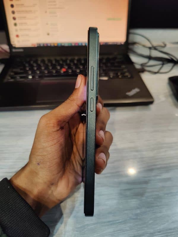 Oppo Reno 11F 3