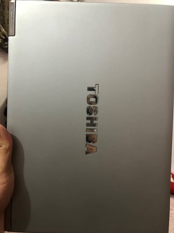 Toshiba Laptop Core i5 0