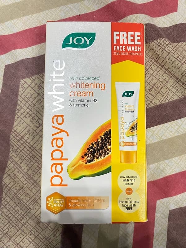 JOY PAPAYA WHITE WHITENING CREAM WITH FREE WHITENING FACE WASH INDIAN 0