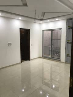 BRAND NEW 3 BEDROOM APARTMENT AVAILABLE FOR RENT