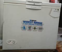 Waves freezer 10 cubic