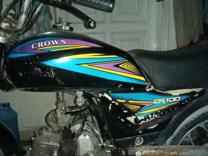 Crown CR100 self start/kick start for sale in good condition 0