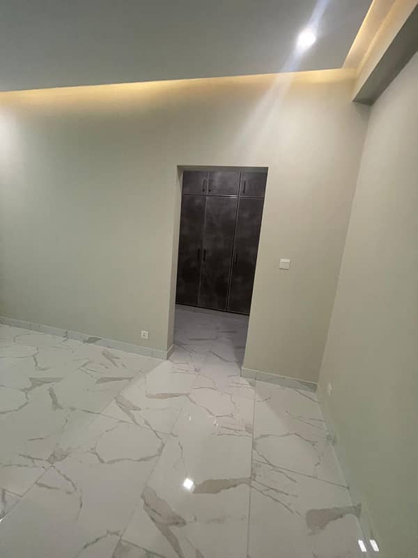 BRAND NEW GROUND FLOOR 3 BEDROOM APARTMENT AVAILABLE FOR RENT 3