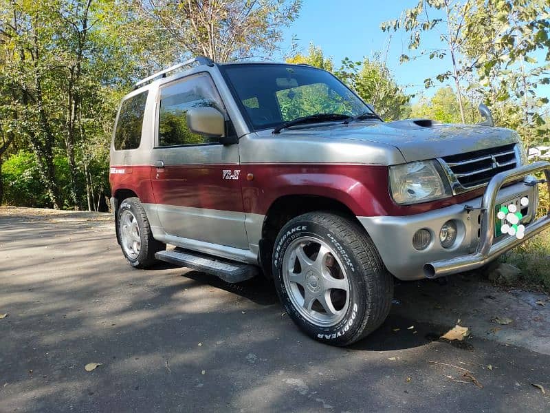 Mitsubishi Pajero Mini 2000 3