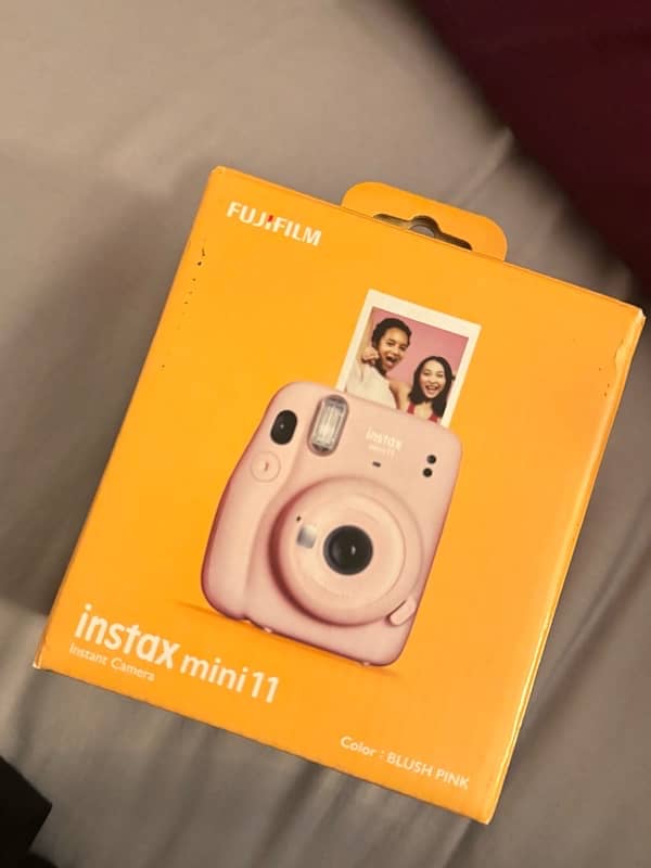 FUJIFILM instax mini 11 2