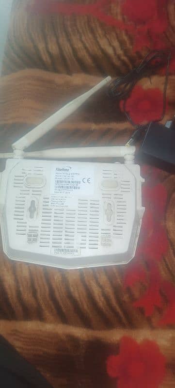 Ptcl flash fiber with charger 100% working 3