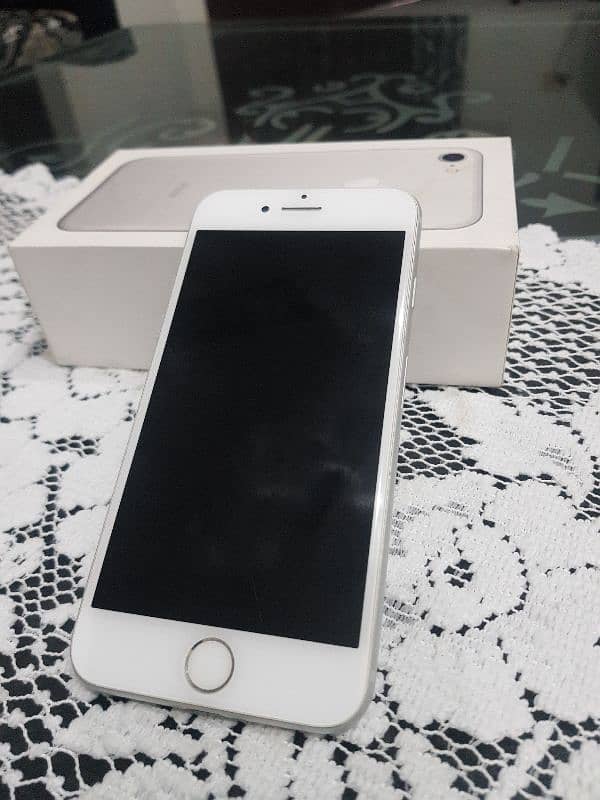 iPhone 7 | 32Gb | White color | NON PTA | imported | READ ad carefully 0