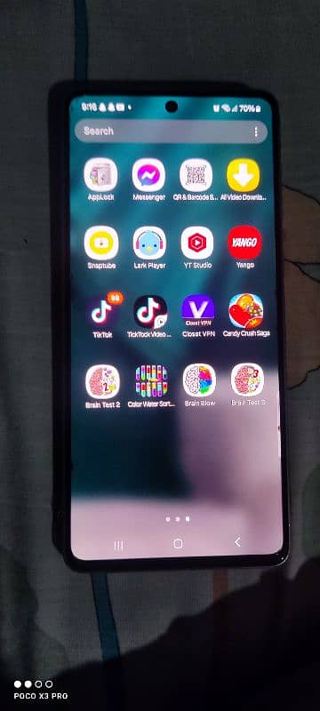 Samsung galaxy A 73 5g hai yah mobile 128GB memory our 8GB rahm hai 1