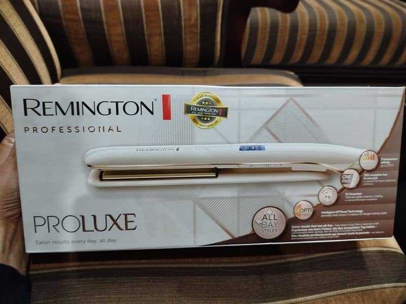 Remington Professional PROLUXE Straightener. 0