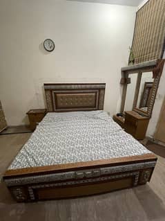 double Bed with 2 Side Tables & Dressing