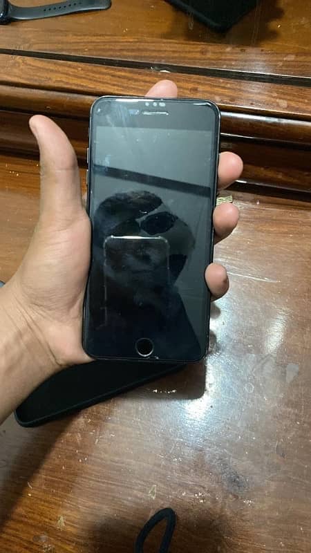 iphone7plus pta approve all ok phone only bettery change 32gb new phon 3