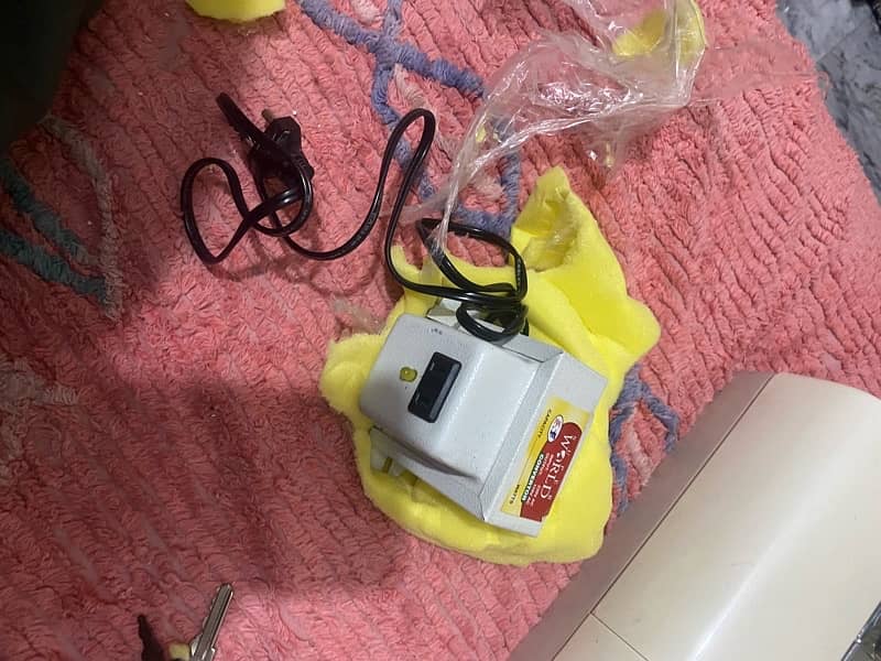 JANOME  SECIO 8200 Embroidery  + Stitching machine 5