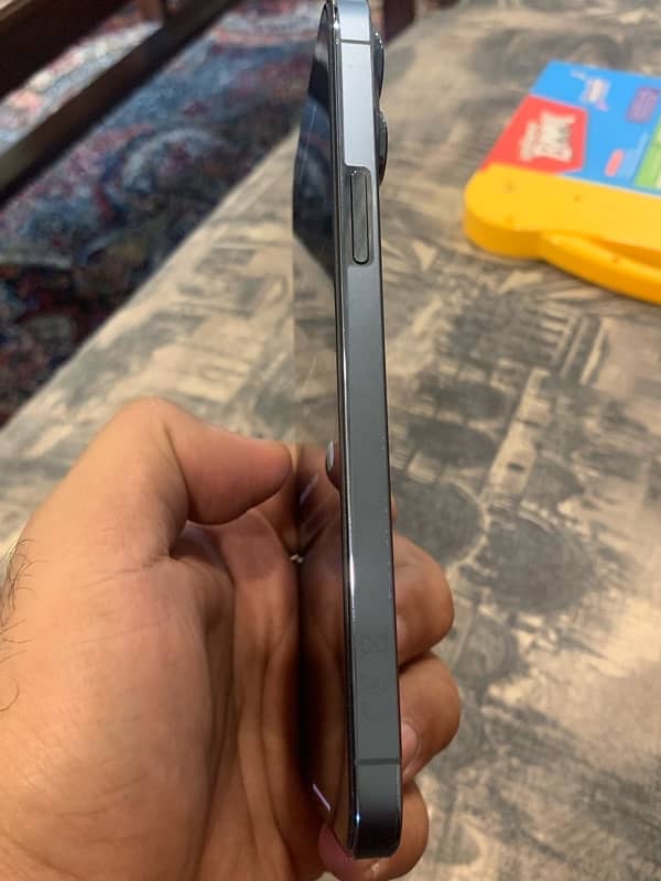 Brand New iphone 13 pro max (Sierra Blue) 1