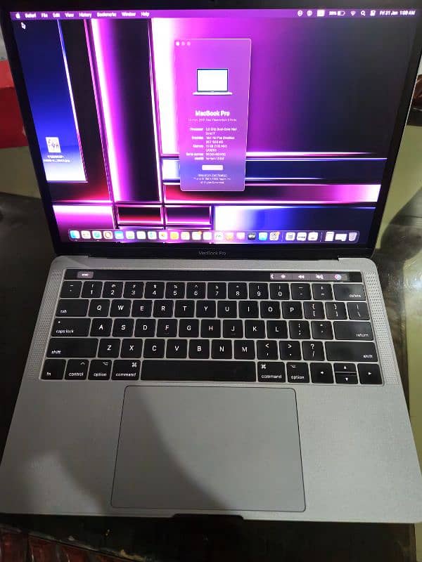 Apple Laptop MacBook Pro 2017,13''TouchBar, Core i7,16GB RAM,256GB SSD 0