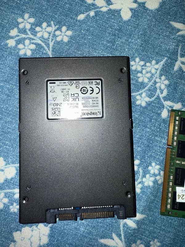 Kingston 250GB SSD and 16GB RAM 0