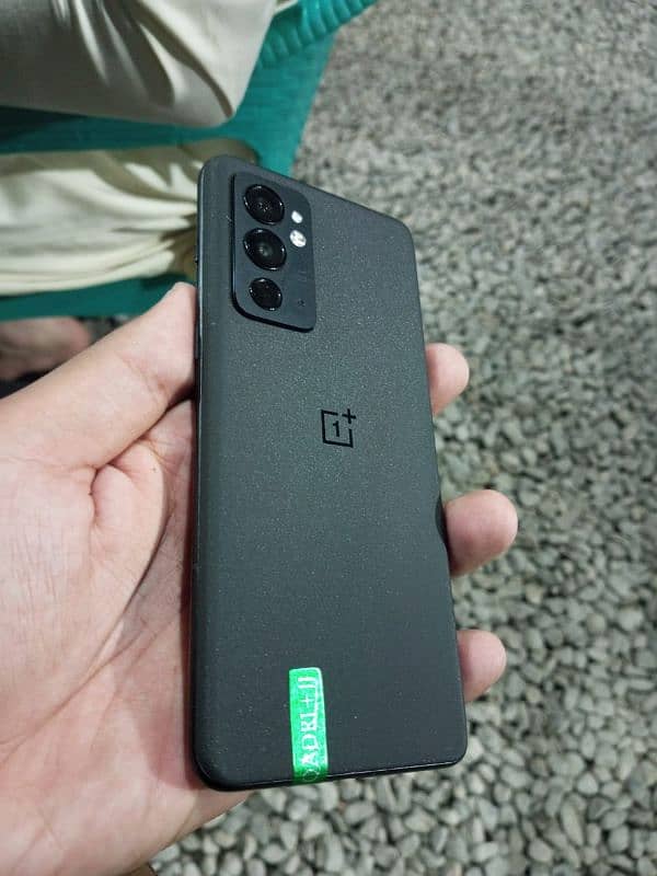 OnePlus 9RT 12GB 256GB Urgent Sale 1