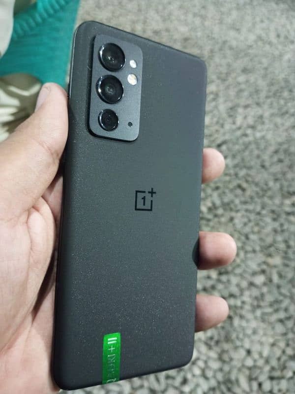 OnePlus 9RT 12GB 256GB Urgent Sale 2