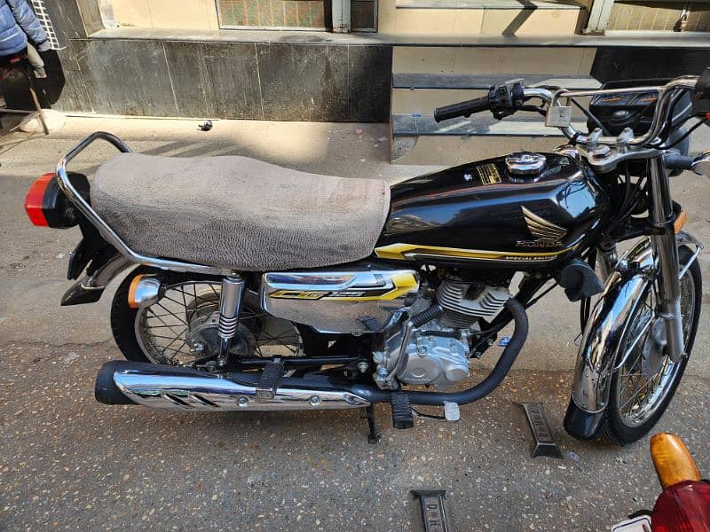 HONDA CG125 SPECIAL EDITION 5