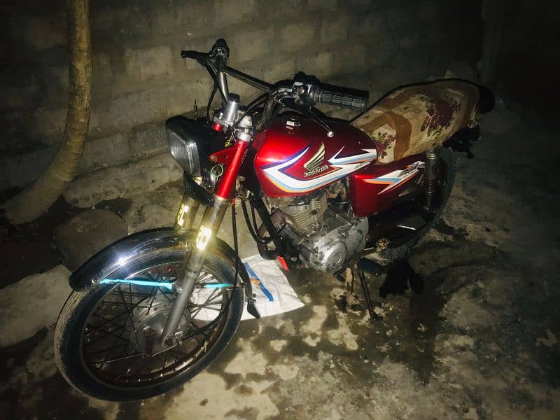 CG HONDA 125 0