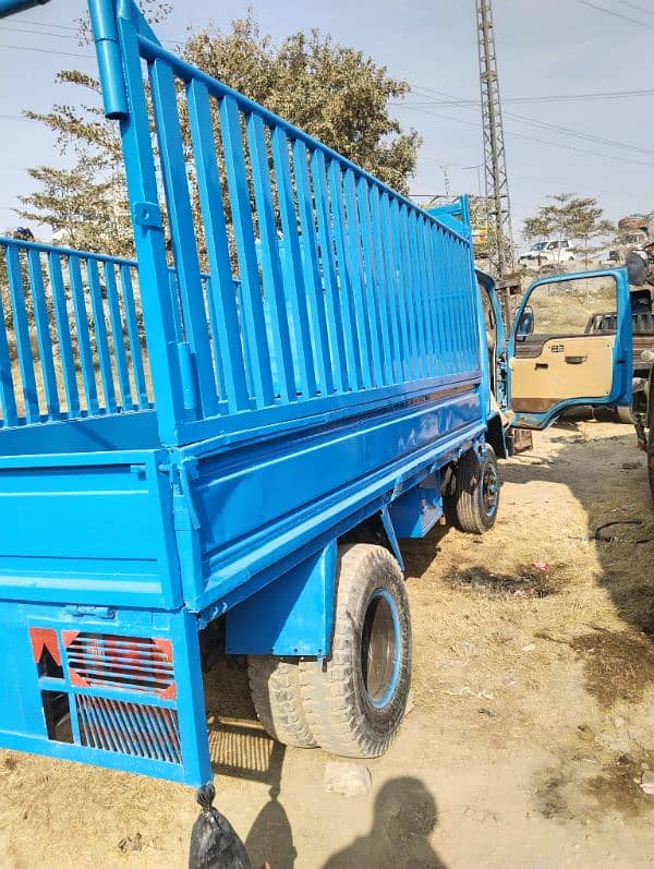 shehnshah hino Isuzu master dyna 12