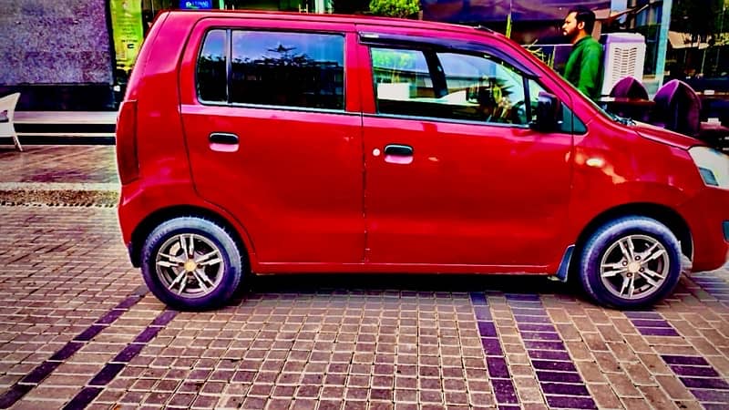 Suzuki Wagon R 2014 geniune in cheap price 2