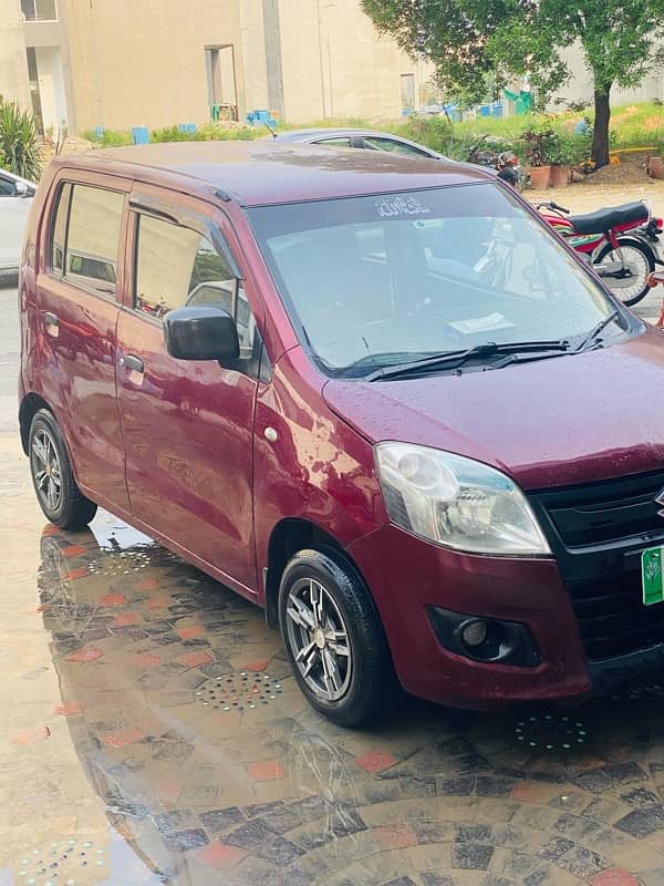 Suzuki Wagon R 2014 geniune in cheap price 9