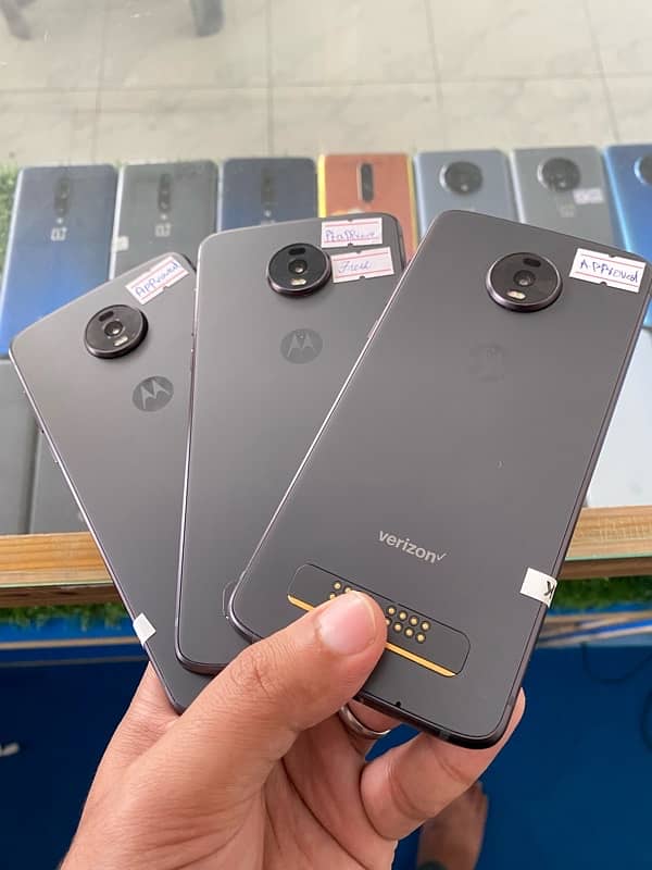 Motorola Z4 PTA APPROVED (4/128) In Display Fingerprint Budget Phone 2