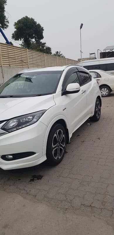 Honda Vezel Hybrid Z Sending 2015 Model 2020 Import 2023 Registered. 1