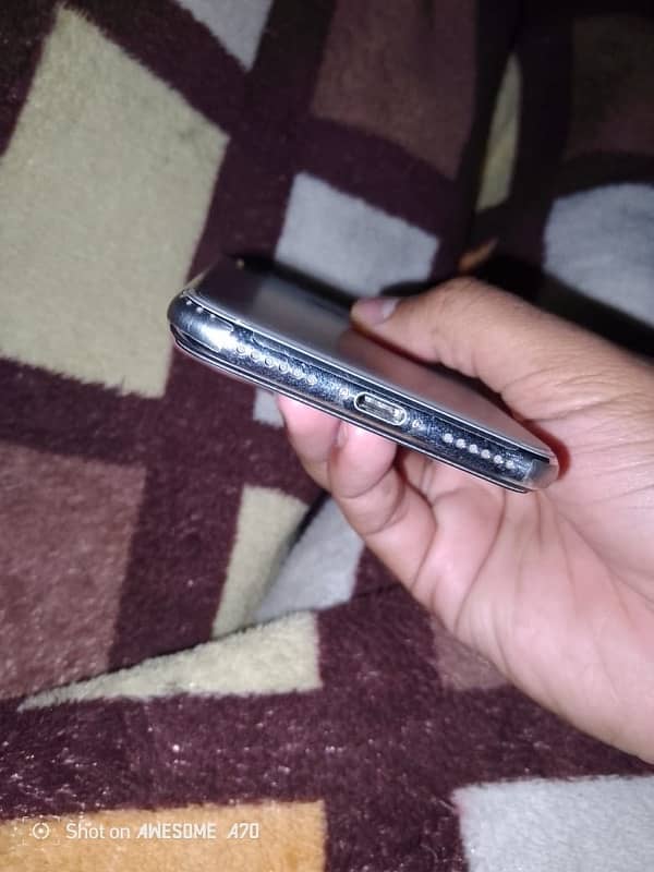 i phone x nonpta 10/10 condition 3