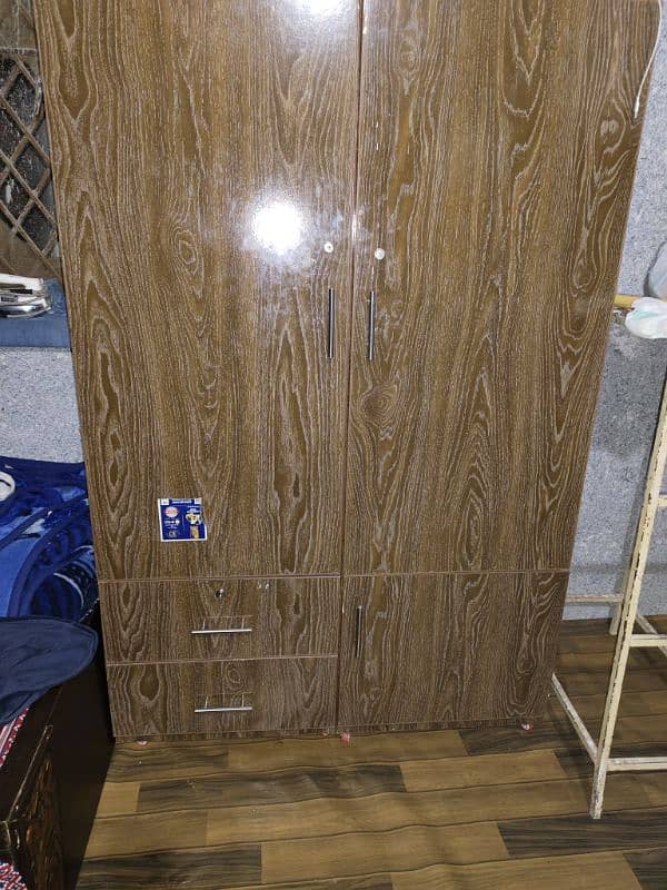 wardrobe for sale 0