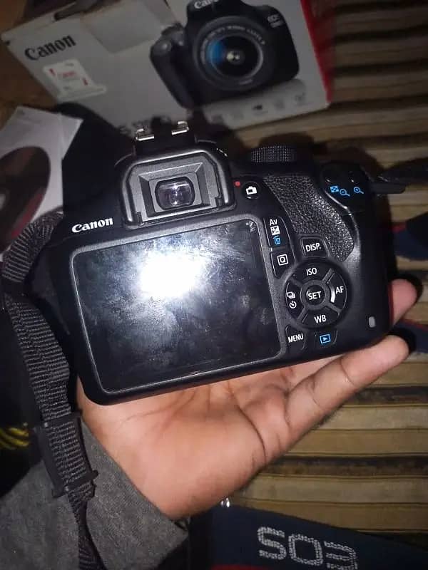 Canon 1200D new 10 by 10 condition 0