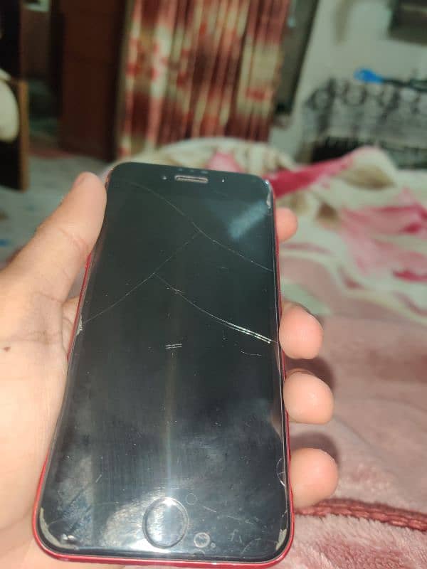 i phone se 2020 for sale hone button nai kam karta baki ok hai 0