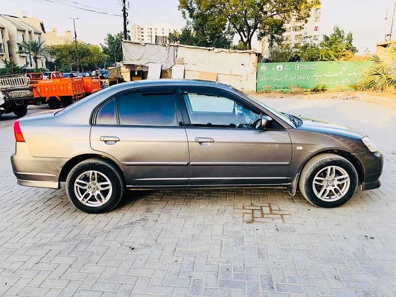 Honda Civic Oriel 2002 5