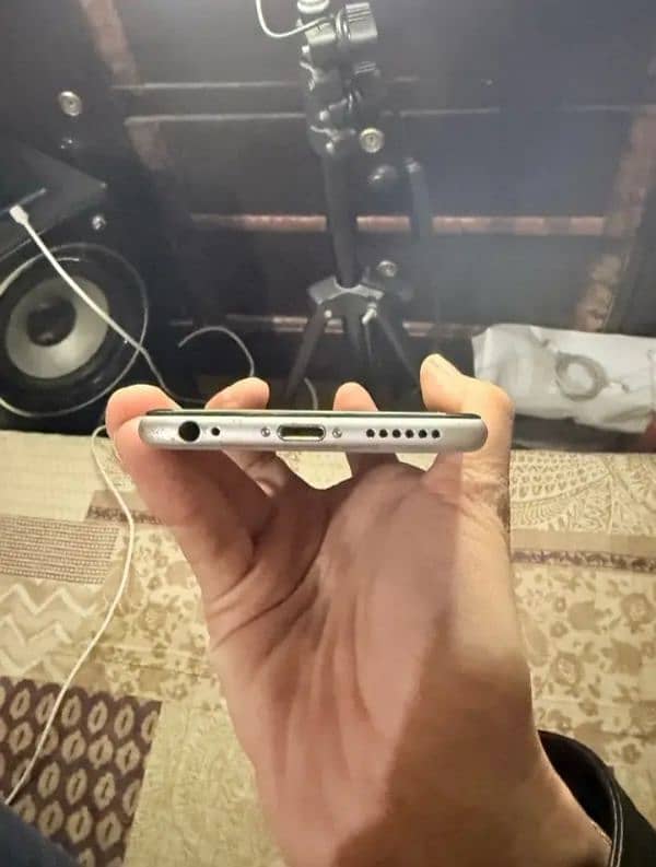 iPhone 6s 16Gb Non PTA 5