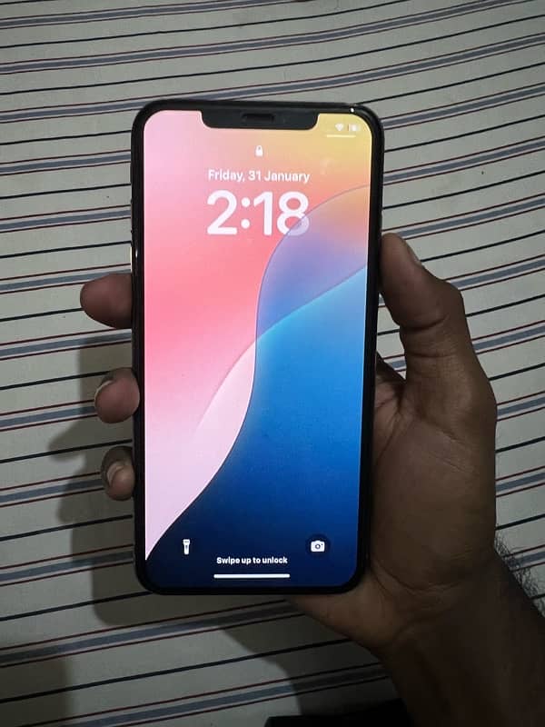 iPhone XS Max 64gb Jv Non Pta 7