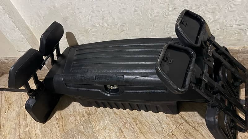 Toyota Hilux Revo trunk TRD Box and protocol seats 0