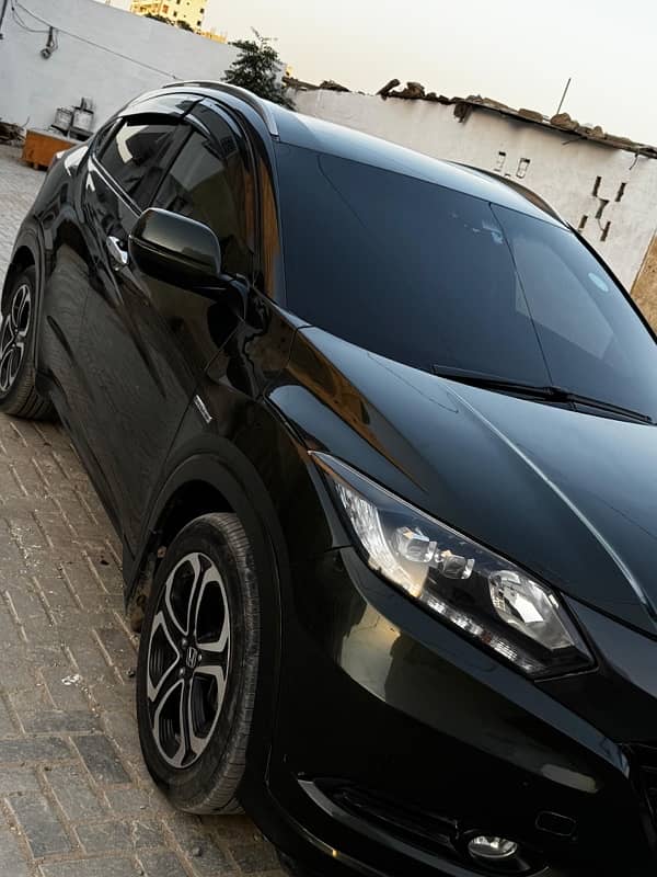 Honda Vezel 2015/2019 registered z sensing 0