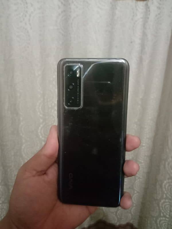 vivo V 20 se 8/128 1