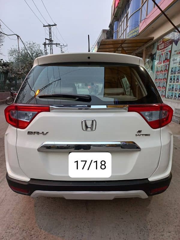 Honda BR-V 2017/18 S pakege total genuine 4