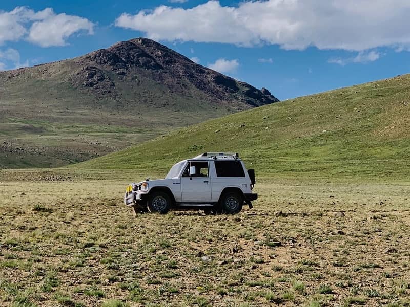 Mitsubishi Pajero 1986 3