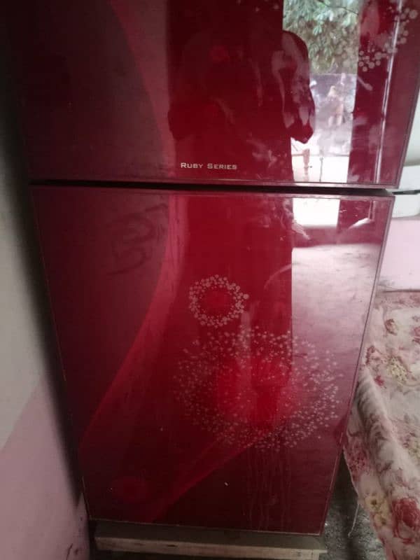 fridge for sale medium size/03462422584 3