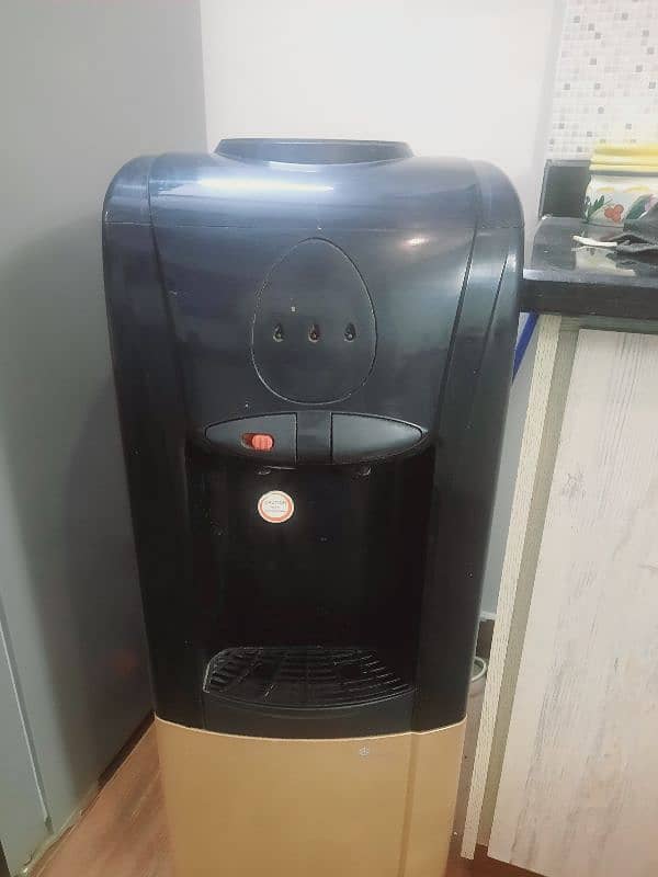 Dispenser for sale 2