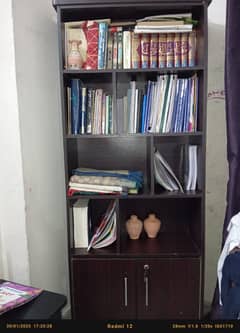 Book shelf